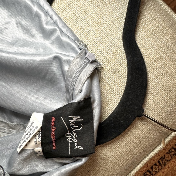 NWT Mac Duggal Sequin Embellished One Shoulder A-Line in Platinum Size 12 #5220 - Picture 7 of 9